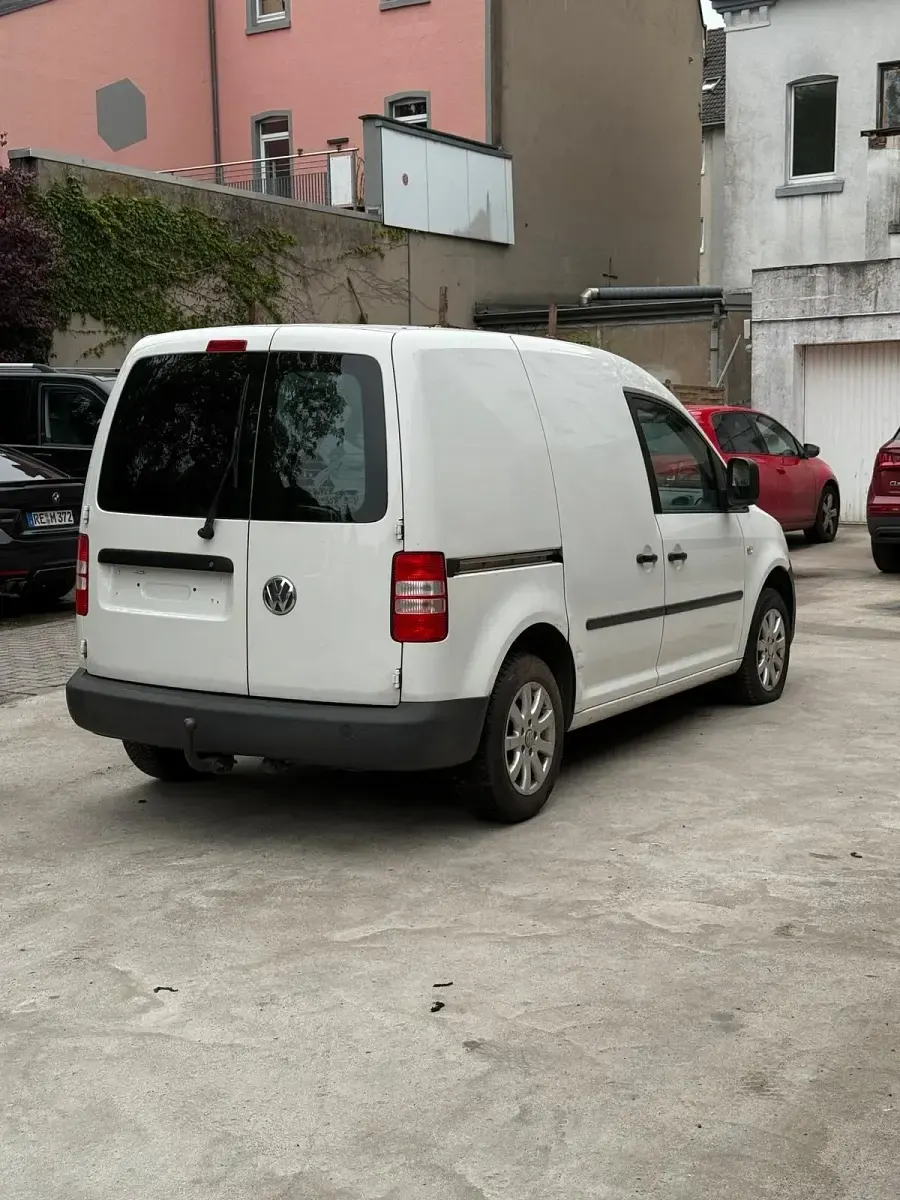 Gebraucht VW Caddy 102 PS (75 kW) 2014 Weiß Van / Kleinbus