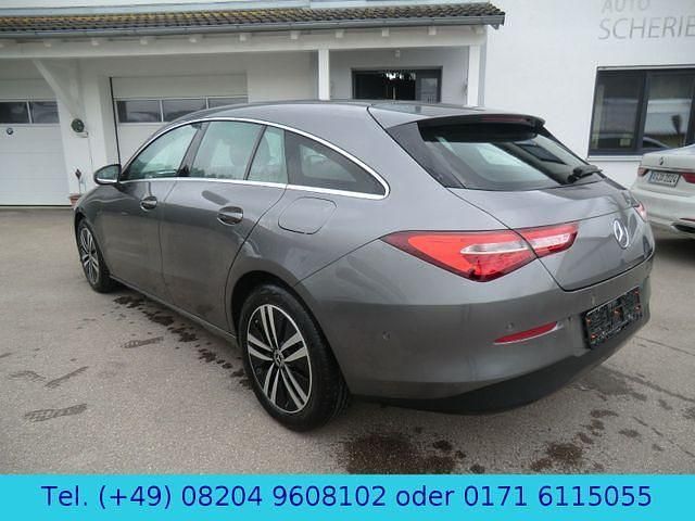 Gebraucht Mercedes CLA200 150 PS (110 kW) 2023 Mountaingrau Coupé