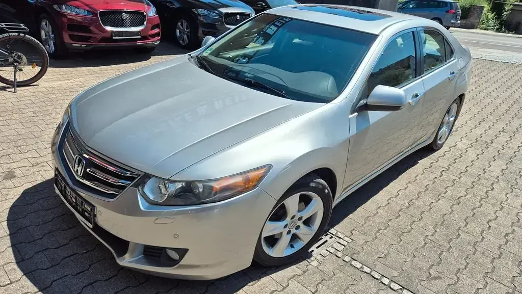 Gebraucht Honda Accord Executive 156 PS (114 kW) 2008 Silber Limousine