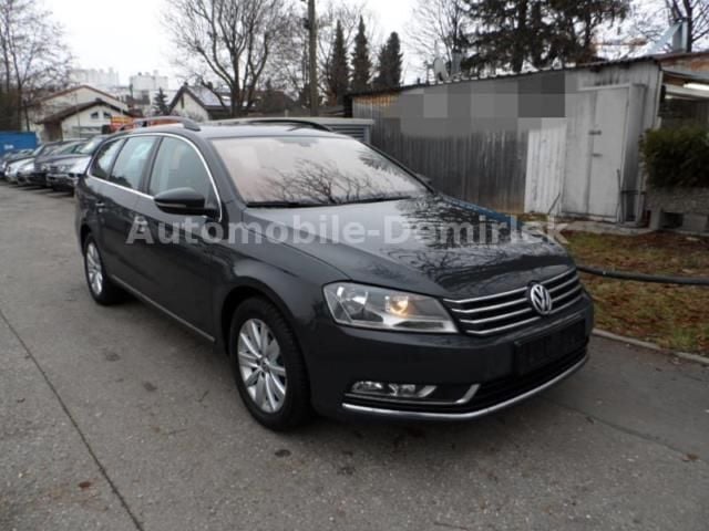 Gebraucht VW Passat 105 PS (77 kW) 2012 Grau metallic Kombi