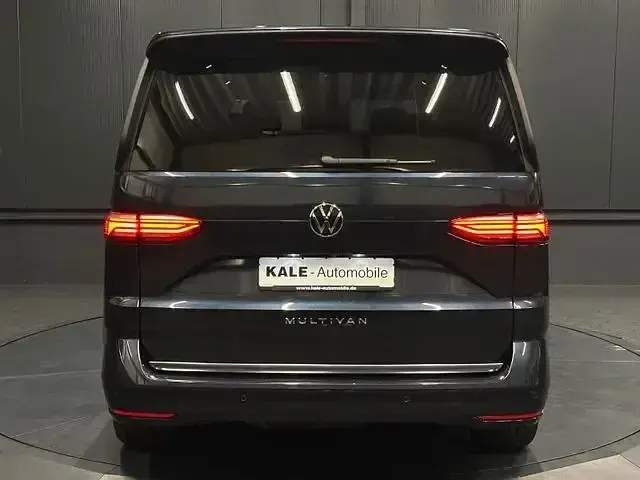 Używany VW Multivan Style 150 KM (110 kW) 2024 Andere Minivan
