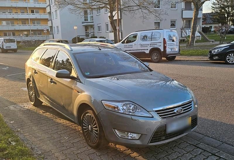 Gebraucht Ford Mondeo 140 PS (102 kW) 2007 Kombi
