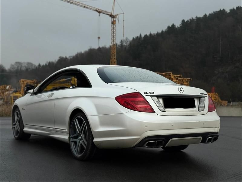 Silber Gebraucht 2011 Mercedes CL63 AMG AMG Coupé | 27.999 € (Superpreis) - Bild 1/4