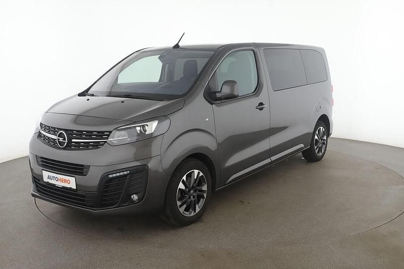 Grau Gebraucht 2020 Opel Zafira Edition Van / Kleinbus | 27.450 € (Superpreis) - Bild 1/3