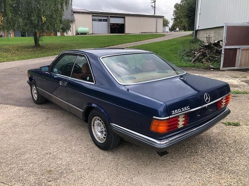 Gebraucht Mercedes 380 204 PS (150 kW) 1982 Blau Coupé