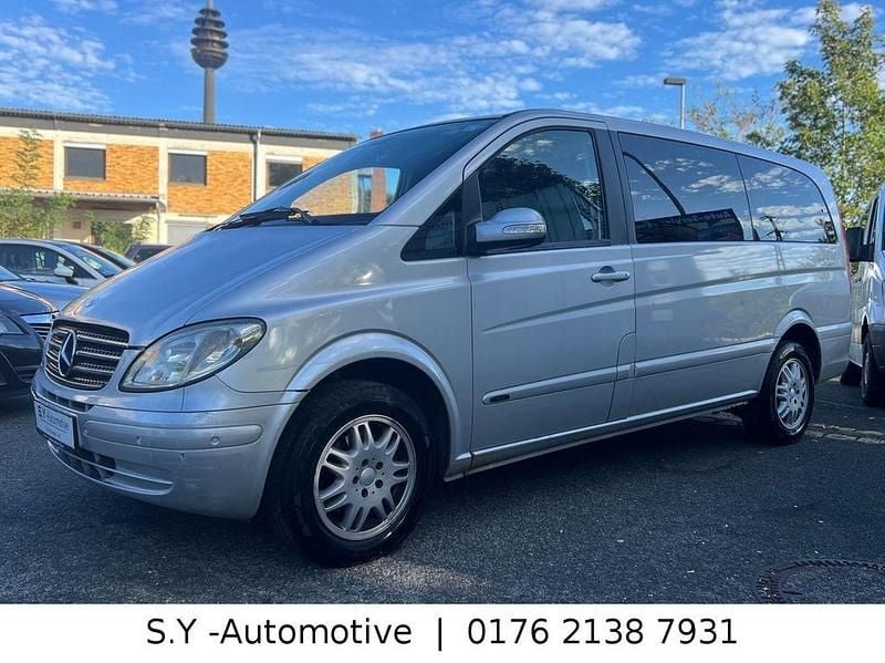 Silber Gebraucht 2006 Mercedes Viano Van / Kleinbus | 4.699 € (Guter Preis) - Bild 1/4