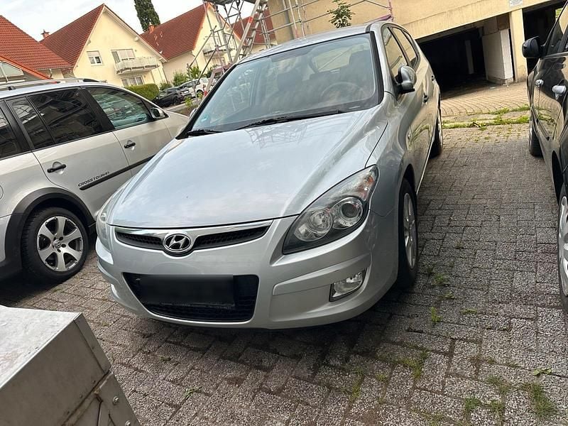 Gebraucht 2009 Hyundai i30 Kleinwagen | 3.500 € (Etwas zu teuer) - Bild 1/4