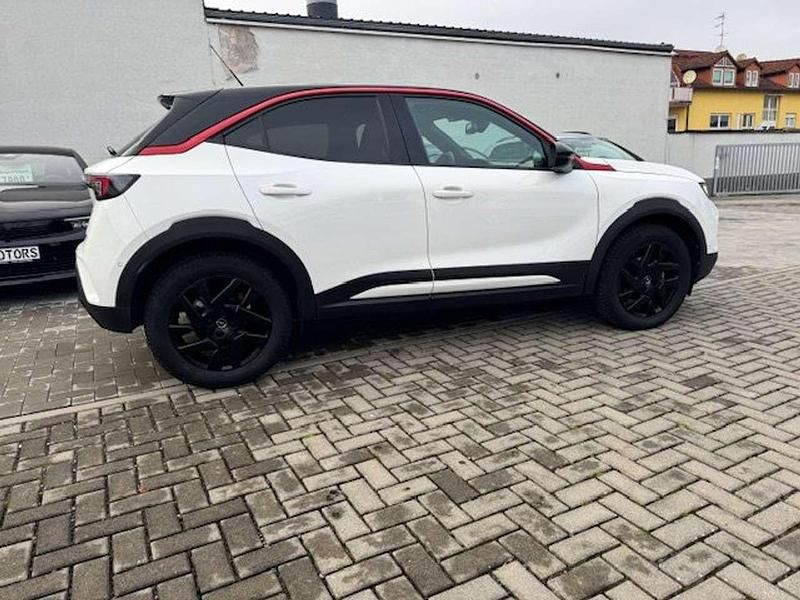 Gebraucht Opel Mokka GS Line 131 PS (96 kW) 2022 Jade weiss/arktis weiss SUV
