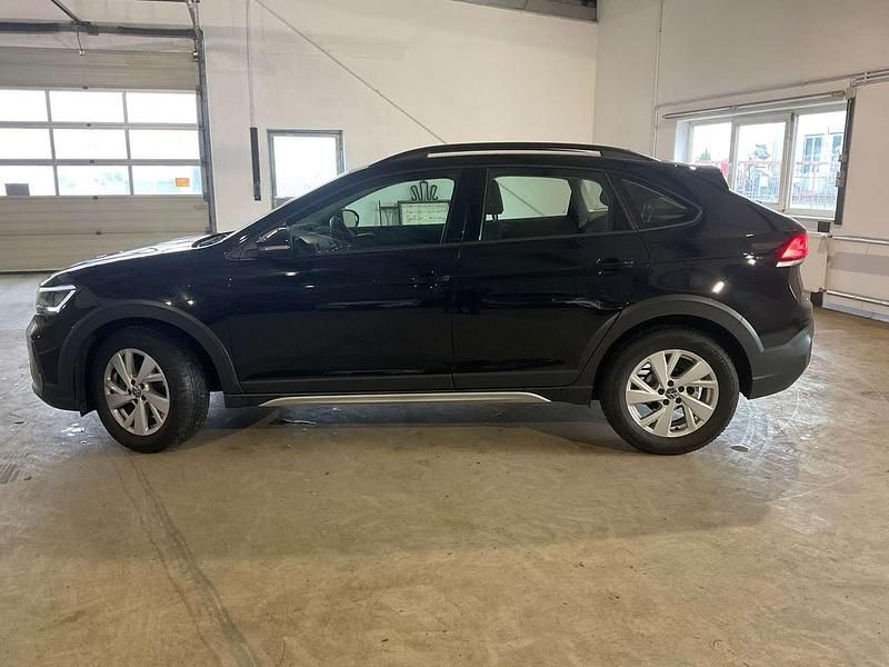 Gebraucht VW Taigo Life 110 PS (80 kW) 2024 Deep black perleffekt SUV