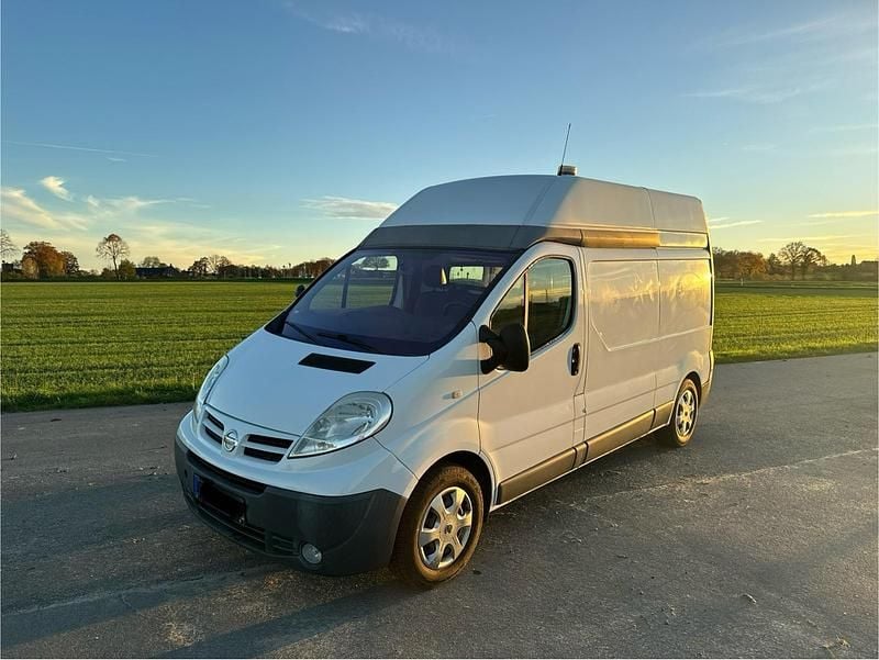 Gebraucht Nissan Primastar 114 PS (83 kW) 2011 Weiß Van / Kleinbus