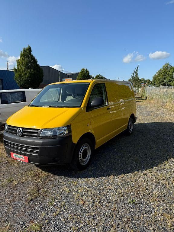 Usata VW Transporter 140 CV (102 kW) 2013 Giallo Furgone