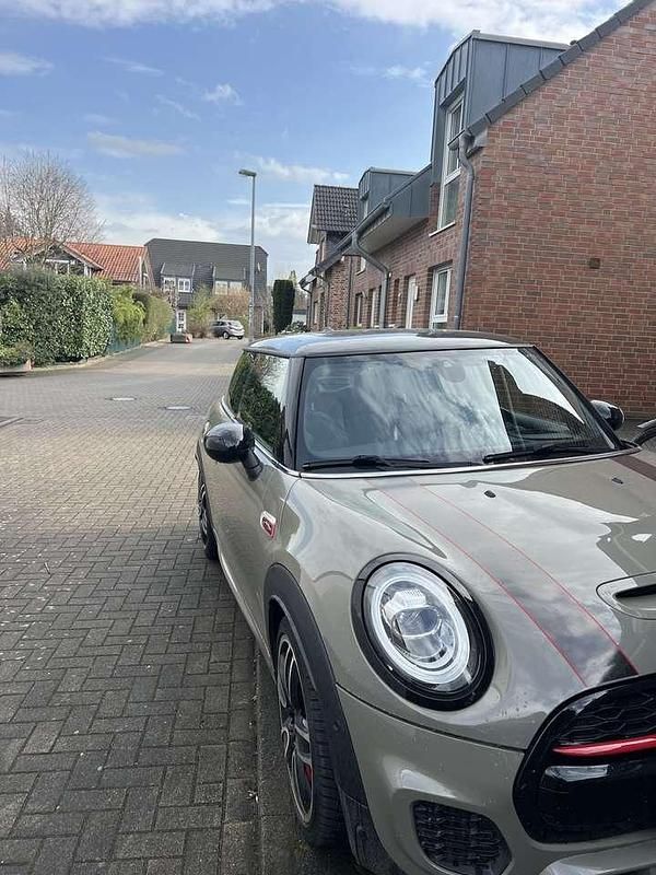 Gebraucht Mini John Cooper Works 231 PS (169 kW) 2019 Kleinwagen