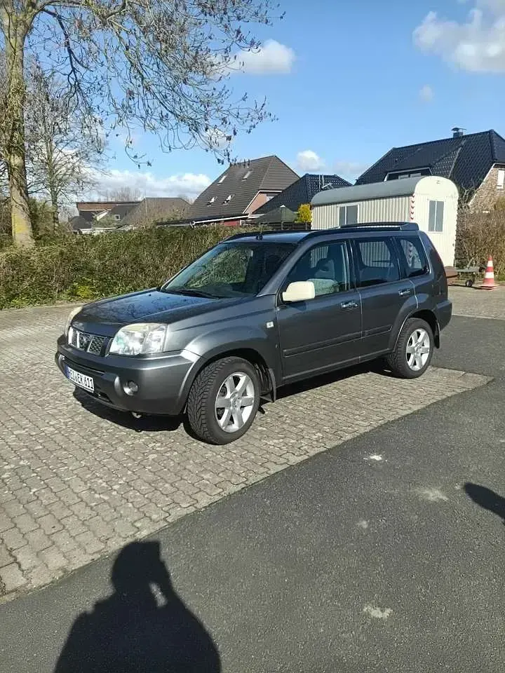 Gebraucht Nissan X-Trail 136 PS (100 kW) 2007 Grau SUV