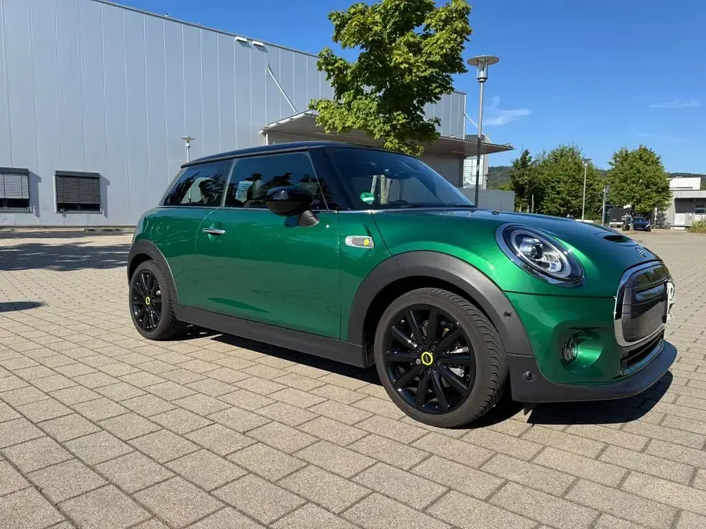 Gebraucht Mini Cooper SE 135 kW (184 PS) 2020 Grün Kleinwagen