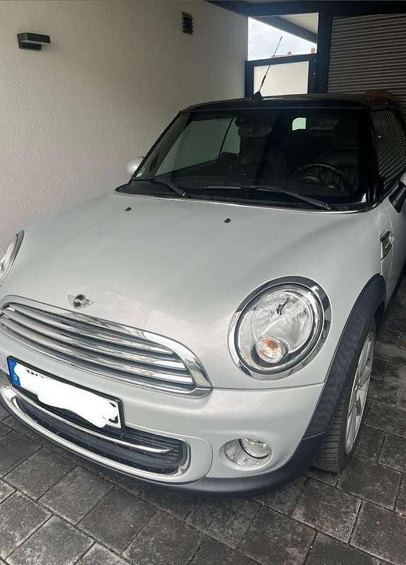 Usata Mini Cooper 122 CV (89 kW) 2014 Bianco Utilitaria