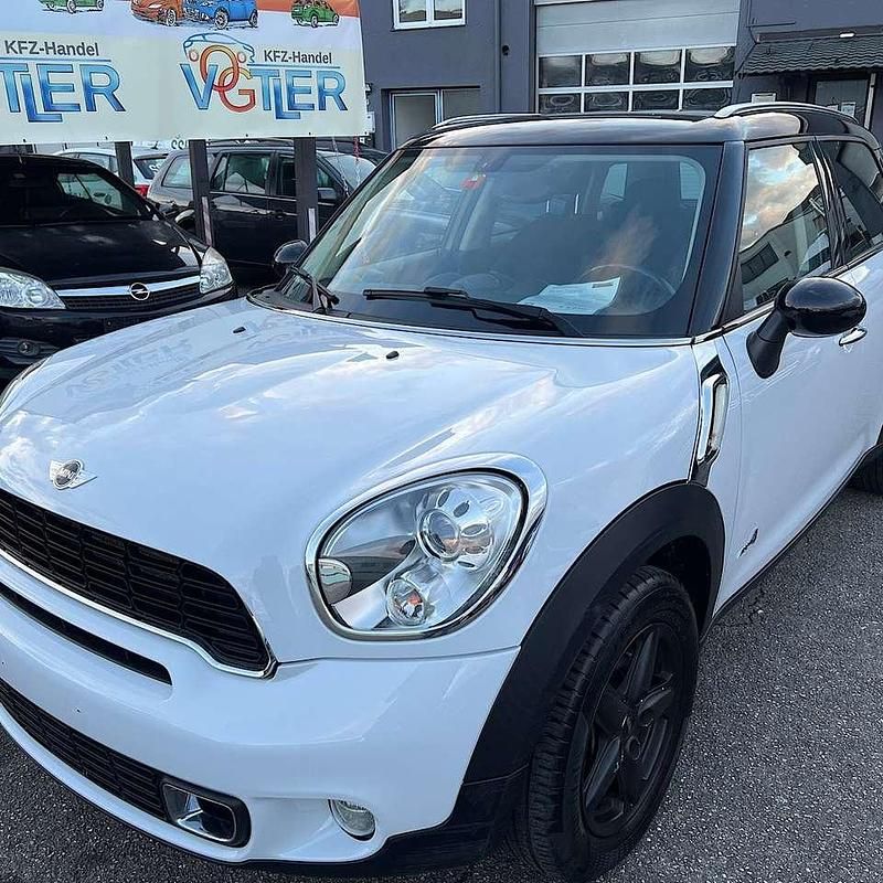 Light white Gebraucht 2011 Mini Cooper S Countryman SUV | 8.850 € (Fairer Preis) - Bild 1/4
