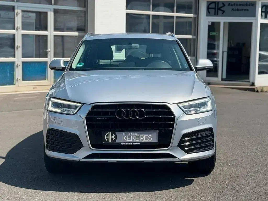 Gebraucht Audi Q3 Basis 150 PS (110 kW) 2016 Silber SUV