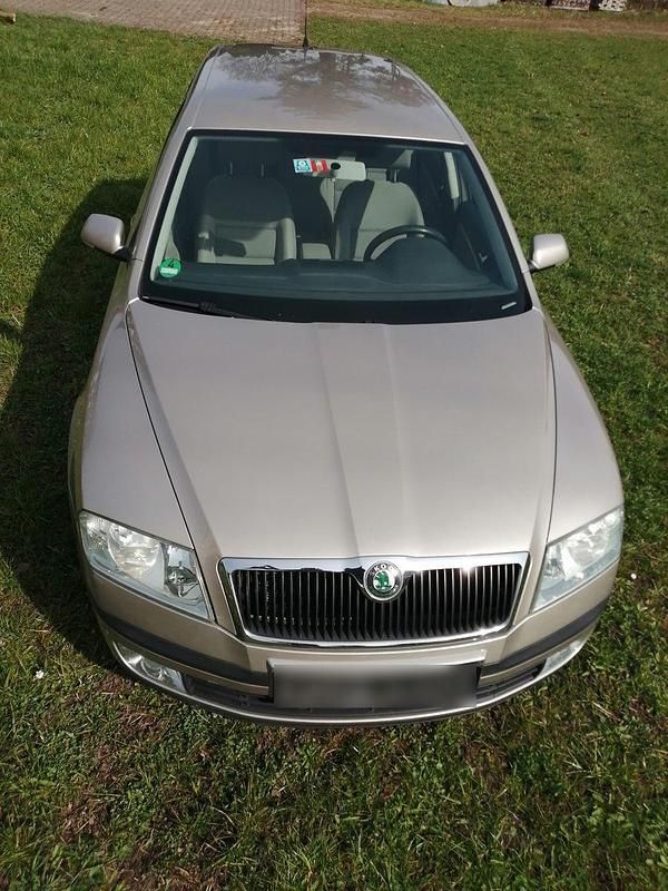 Gebraucht Skoda Octavia Ambiente 105 PS (77 kW) 2005 Beige Kombi