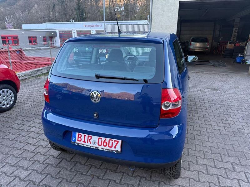 Gebraucht VW Fox Basis 54 PS (39 kW) 2007 Blau Kleinwagen