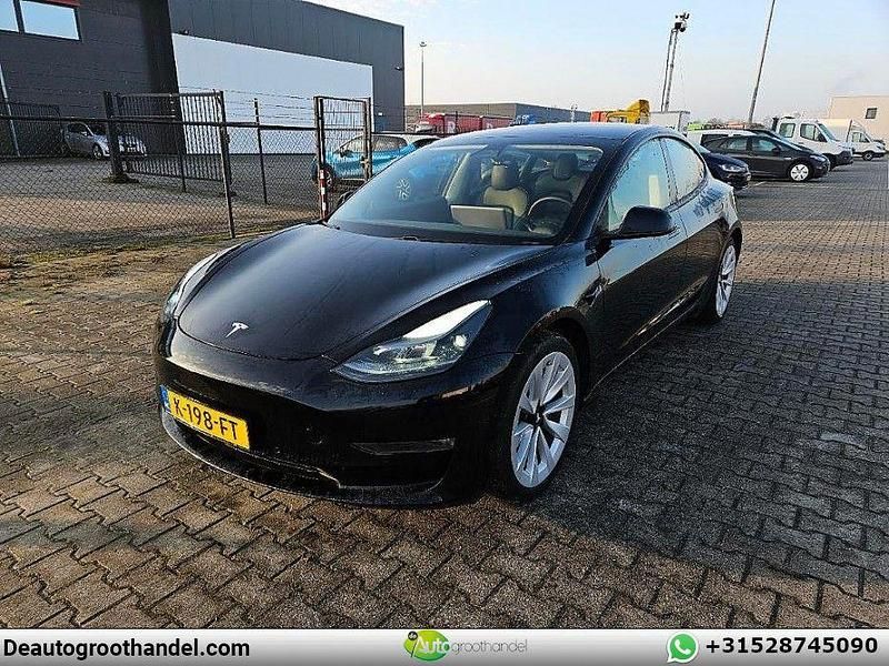 Schwarz Gebraucht 2020 Tesla Model 3 Long Range AWD Limousine | 21.780 € (Fairer Preis) - Bild 1/4