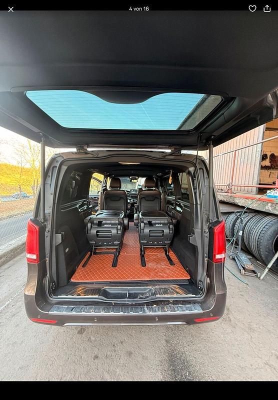 Gebraucht Mercedes V220 163 PS (119 kW) 2015 Braun Van / Kleinbus