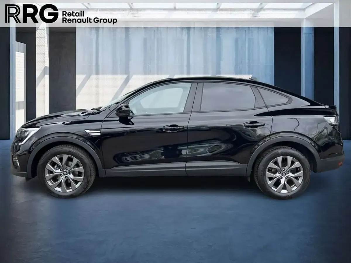 Second-hand Renault Arkana Evolution 140 CP (102 kW) 2024 Negru SUV