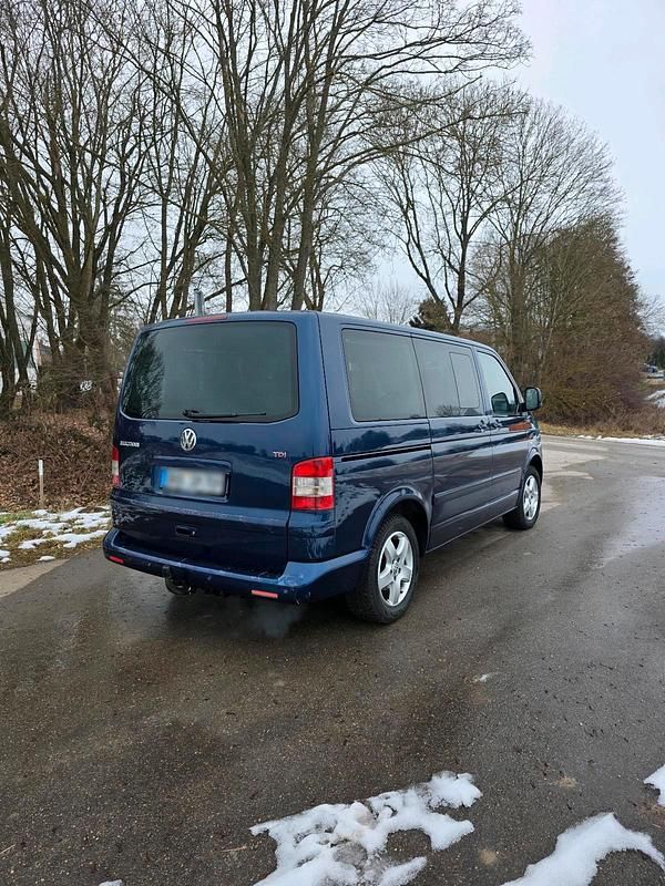 Usata VW Multivan 174 CV (127 kW) 2004 Blu Monovolume