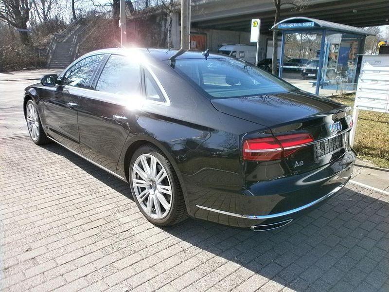 Gebraucht Audi A8 258 PS (189 kW) 2014 Schwarz Limousine