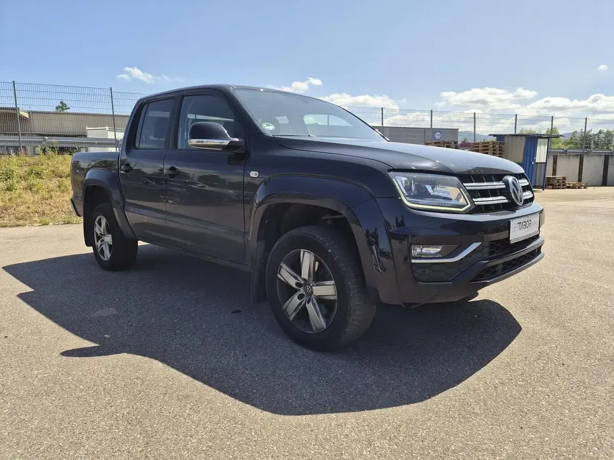 Gebraucht VW Amarok Highline 258 PS (189 kW) 2018 Deep black perleffekt Pickup
