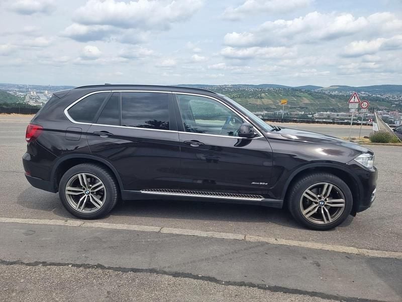 Gebraucht BMW X5 Comfort Edition 258 PS (189 kW) 2013 Braun SUV
