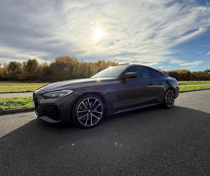 Grau Gebraucht 2021 BMW M440 M Sport Limousine | 42.888 € (Superpreis) - Bild 1/4