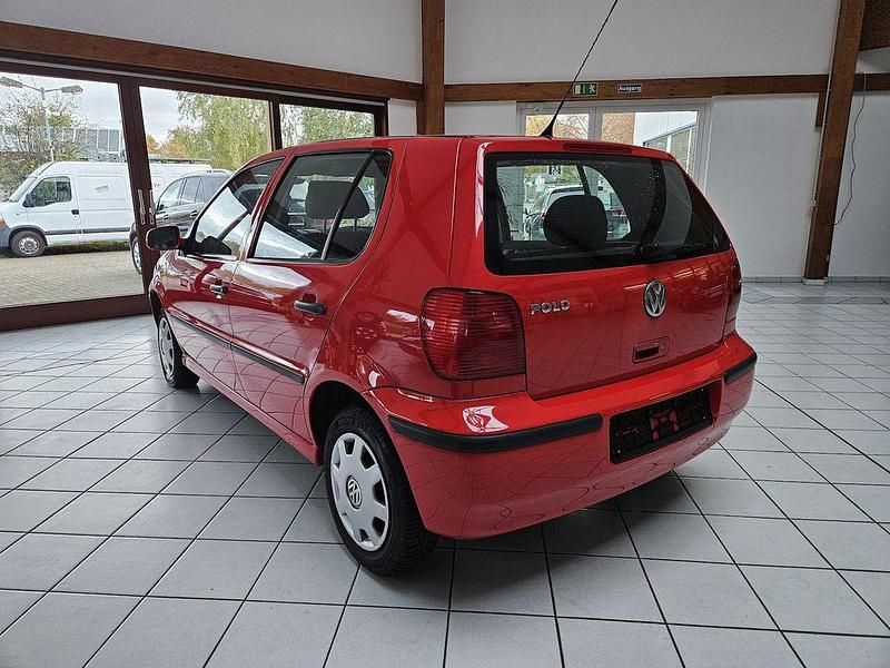 Gebraucht VW Polo 50 PS (36 kW) 2000 Rot Limousine