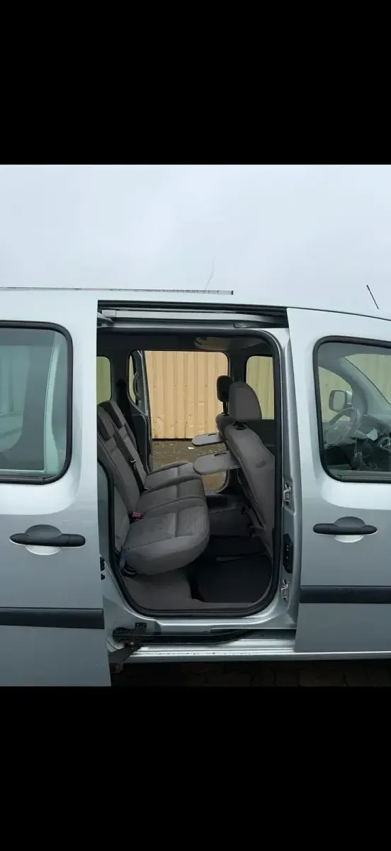 Gebraucht Renault Kangoo 106 PS (77 kW) 2008 Van / Kleinbus