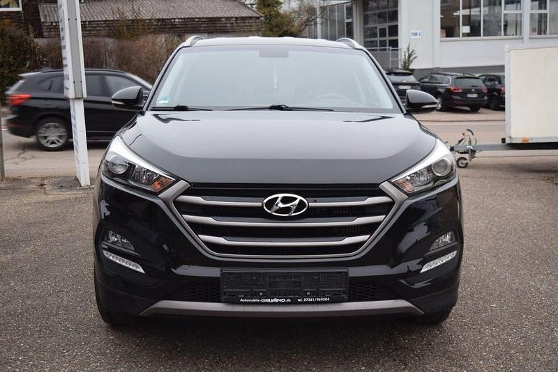 Gebraucht Hyundai Tucson Trend 136 PS (100 kW) 2016 Schwarz SUV