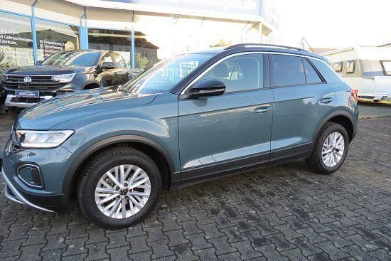 Gebraucht VW T-Roc Life 150 PS (110 kW) 2022 Blau SUV
