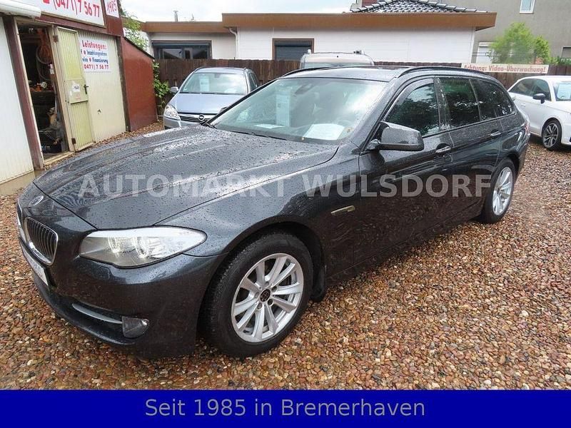 Gebraucht BMW 520 Shadowline 184 PS (135 kW) 2013 Grau Kombi