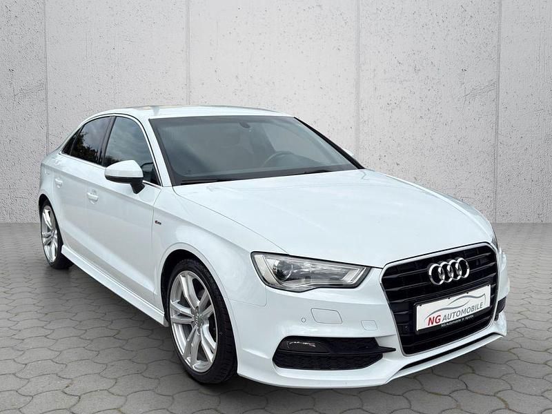Weiß Gebraucht 2016 Audi A3 S-Line Limousine | 18.900 € (Fairer Preis) - Bild 1/4