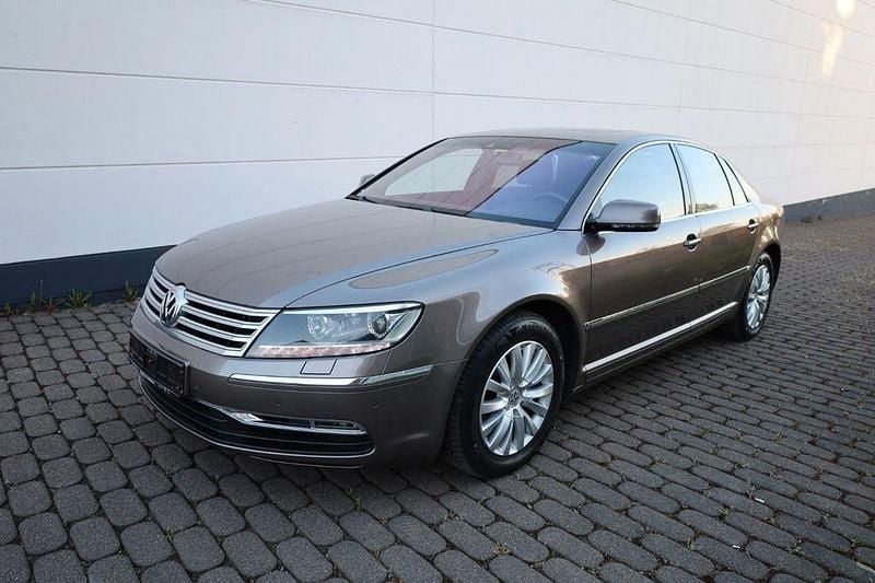 Second-hand VW Phaeton 239 CP (175 kW) 2010 Gri Berlinǎ