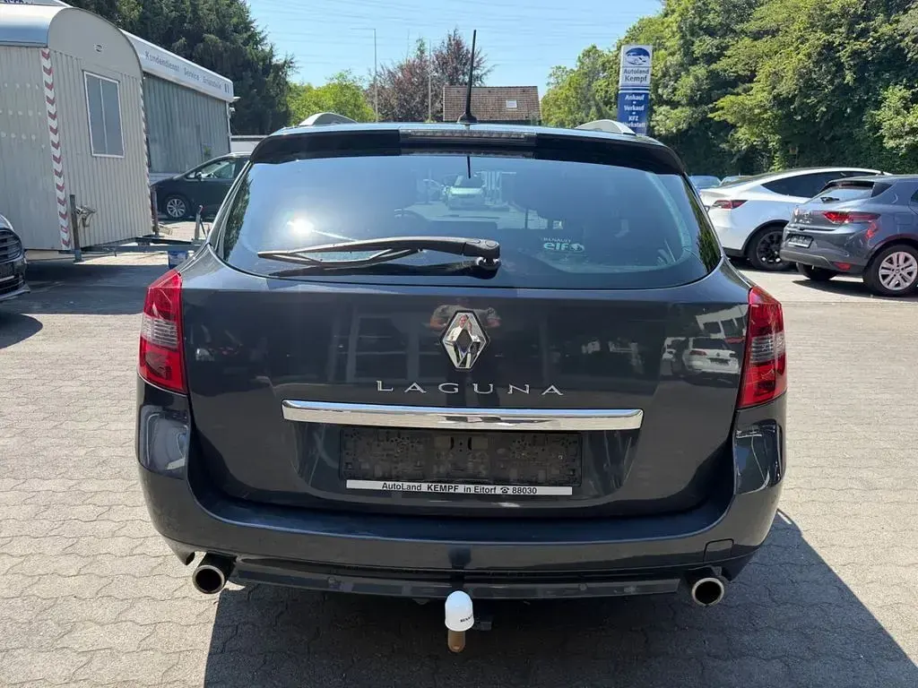 Gebraucht Renault Laguna III GT 178 PS (130 kW) 2011 Grau Limousine