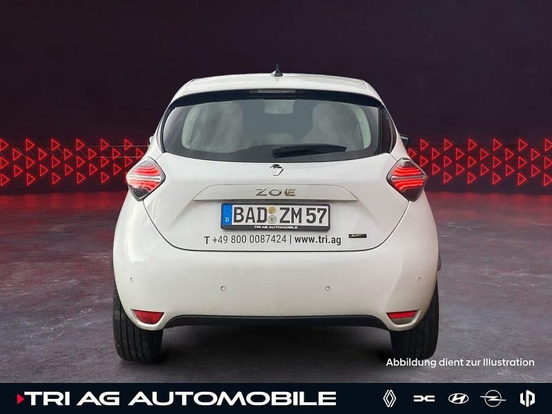 Gebraucht Renault Zoe Evolution 100 kW (136 PS) 2024 Arktis weiß Kleinwagen