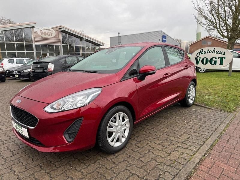 Gebraucht Ford Fiesta Cool & Connect 125 PS (91 kW) 2021 Rot Kleinwagen