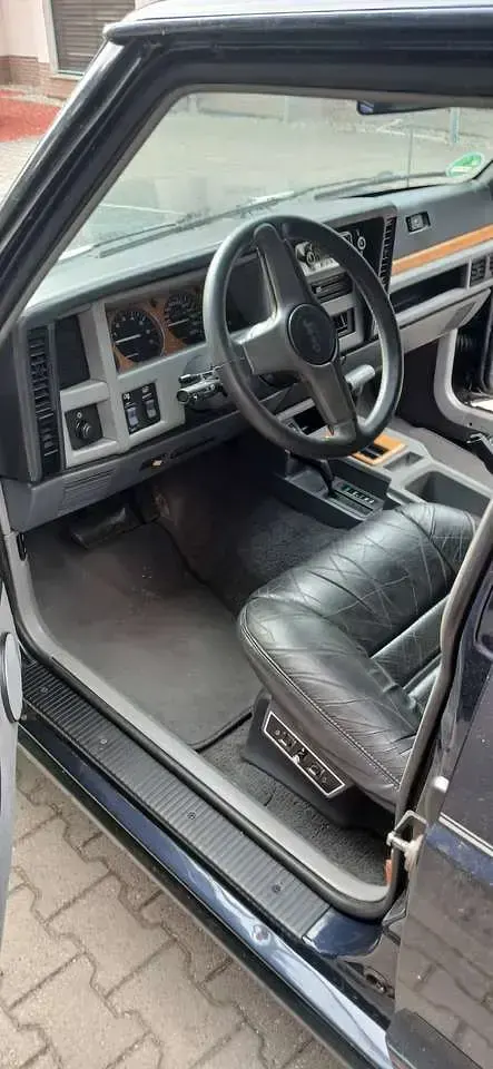 Gebraucht Jeep Cherokee Limited 185 PS (136 kW) 1992 Blau SUV