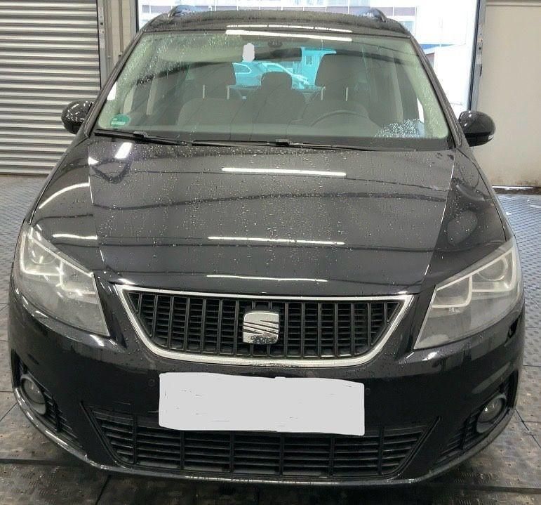 Gebraucht Seat Alhambra Style 140 PS (102 kW) 2011 Schwarz Van / Kleinbus