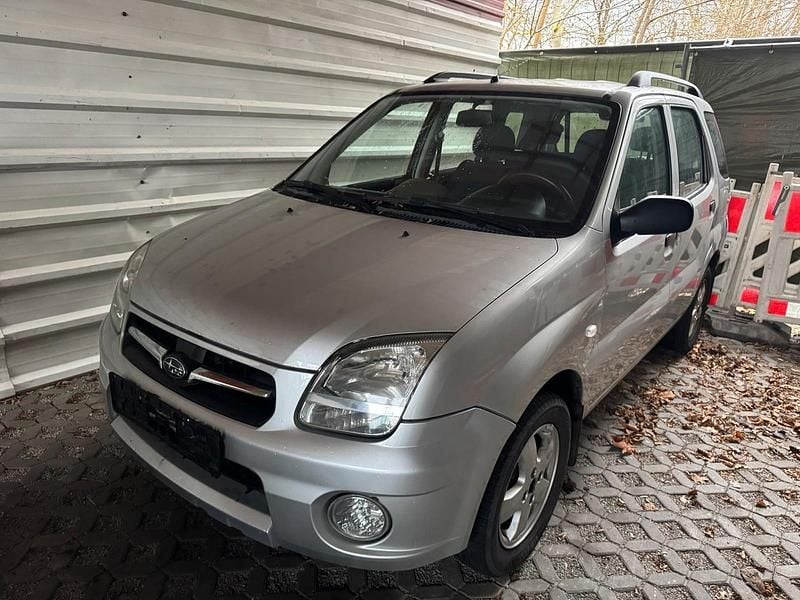 Gebraucht Subaru Justy 94 PS (69 kW) 2006 Silber Kleinwagen