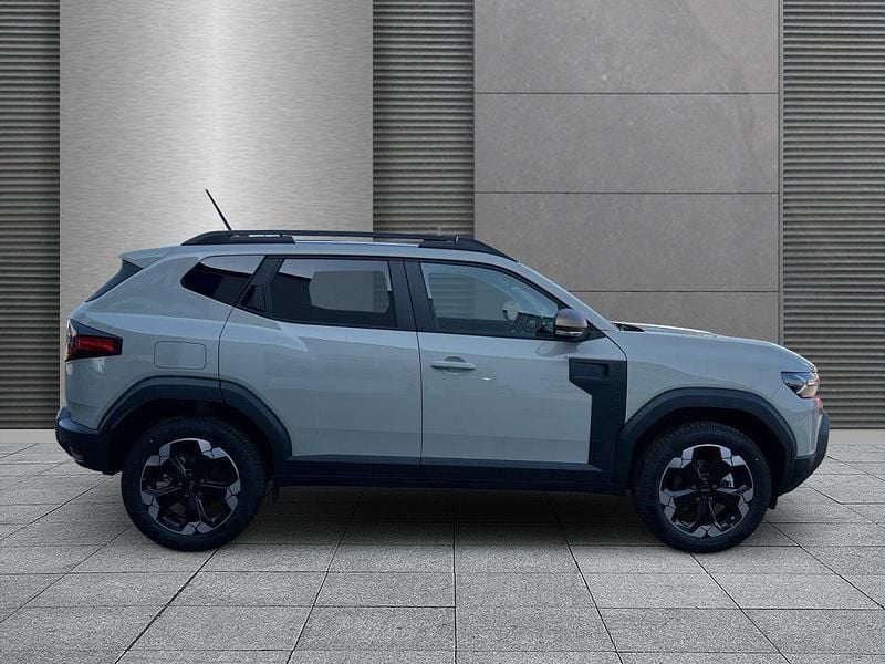 Nowe Dacia Duster Extreme 154 KM (113 kW) 2026 Beżowy SUV