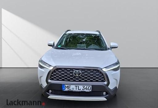 Neu Toyota Corolla Cross Team 140 PS (102 kW) 2025 Weiss SUV
