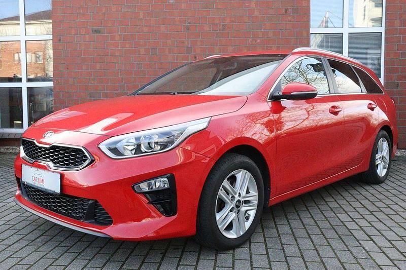 Gebraucht Kia Ceed Vision 140 PS (102 kW) 2019 Rot Kleinwagen