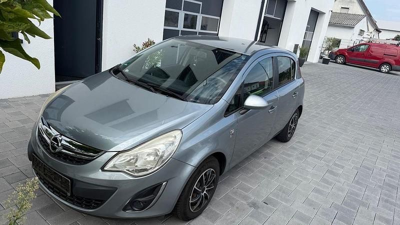 Silber Gebraucht 2012 Opel Corsa Limousine | 1.900 € (Superpreis) - Bild 1/4