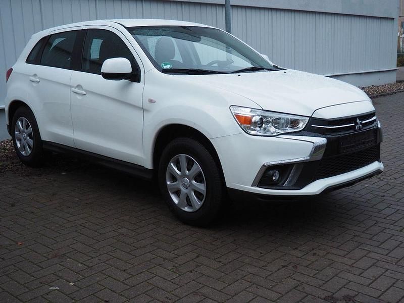 Gebraucht Mitsubishi ASX Basis 117 PS (86 kW) 2019 Weiß SUV