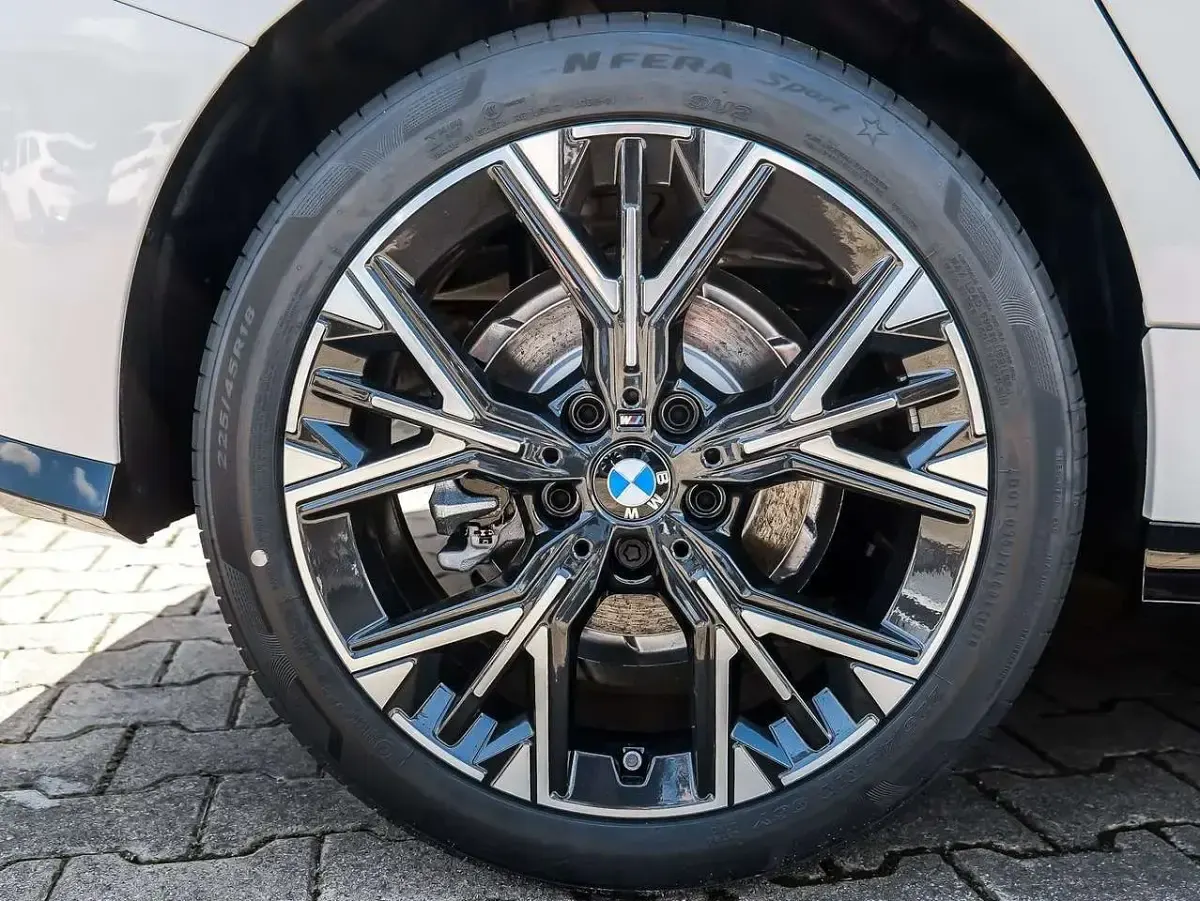 Neu BMW 120 M Sport 170 PS (125 kW) 2026 Weiß Kleinwagen